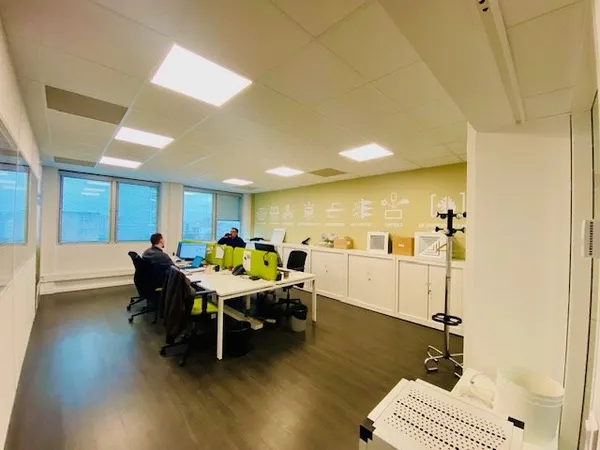 Vends bureaux occupés