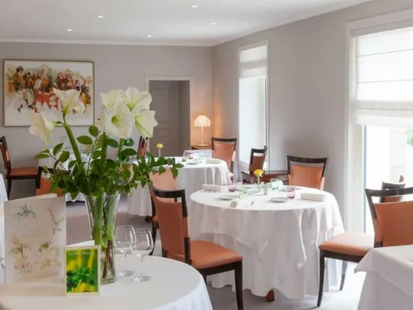 SECTEUR LANNION - RESTAURANT 380 M², LOGEMENT