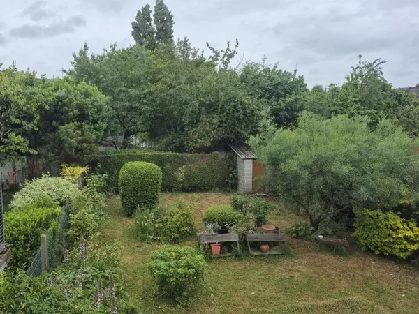 Particulier - Maison - Quartier Sainte-Thérèse - 5 Ch - 150 m2 + Grenier, Cave, Buanderie, Garage, A