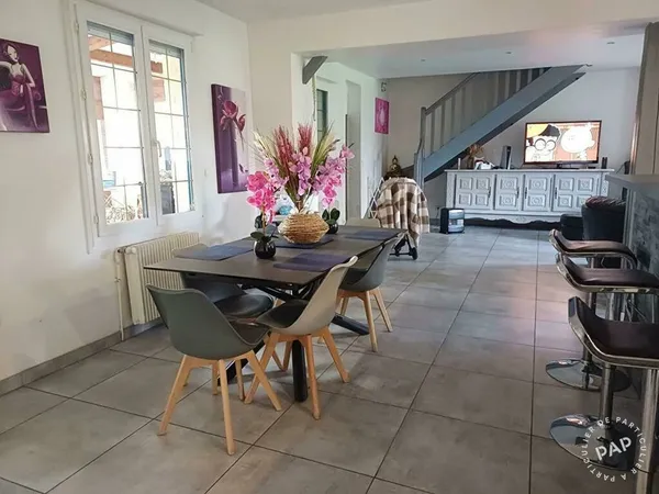Maison 13 pièces 230 m²