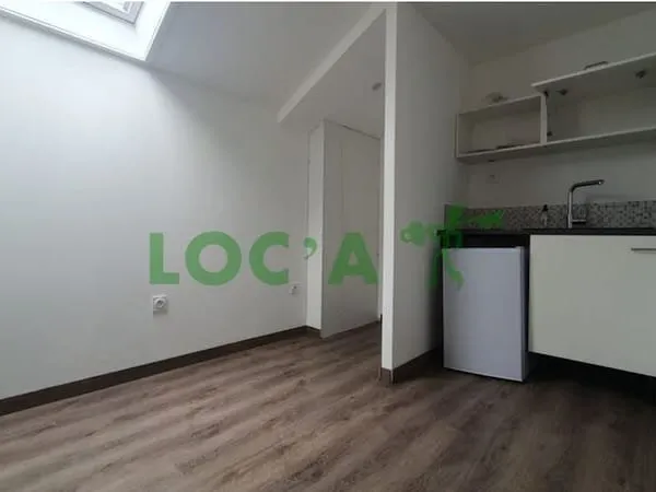 Appartement 1 pièce 11 m²