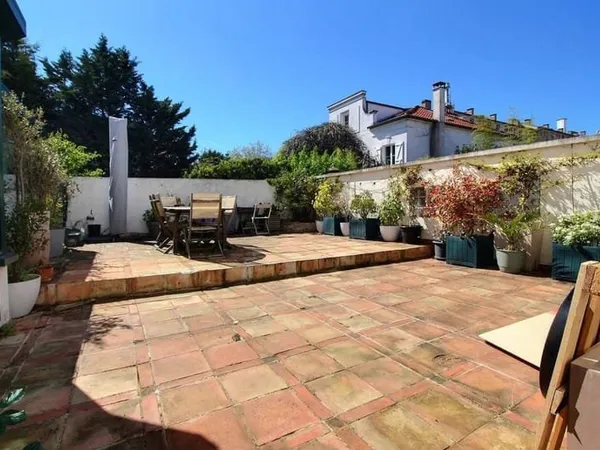 Maison 6 pièces 160 m²