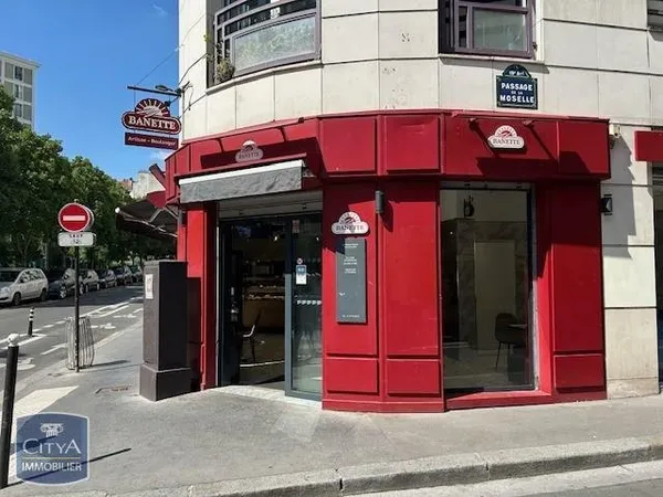 Local commercial 128 m²