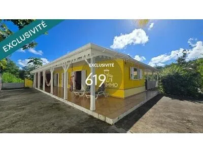 Super haut de villa au calme bien situé
