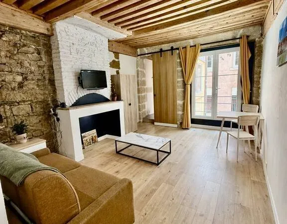 Studio 1 pièce 30 m²