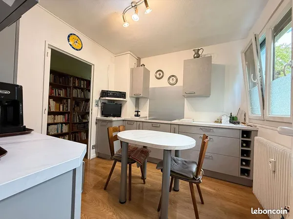 Appartement 5 pièces 97 m²