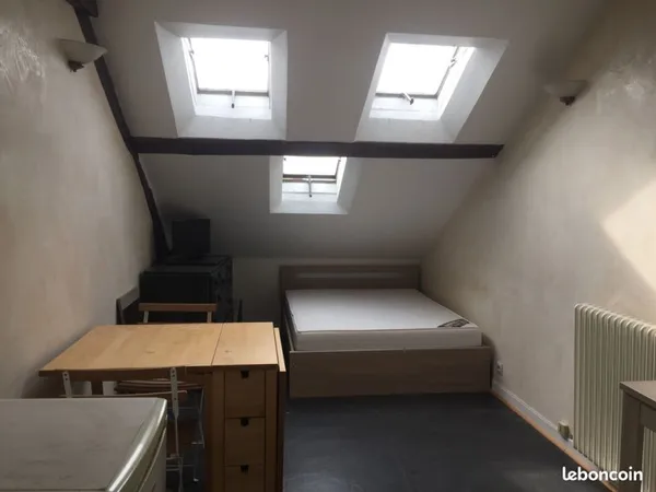 Chambre meublée étudiante
