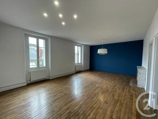 Appartement 4 pièces 104 m²
