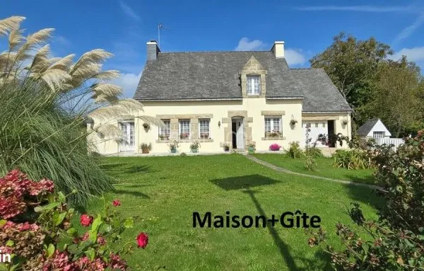 Maison 9 pièces 244 m²