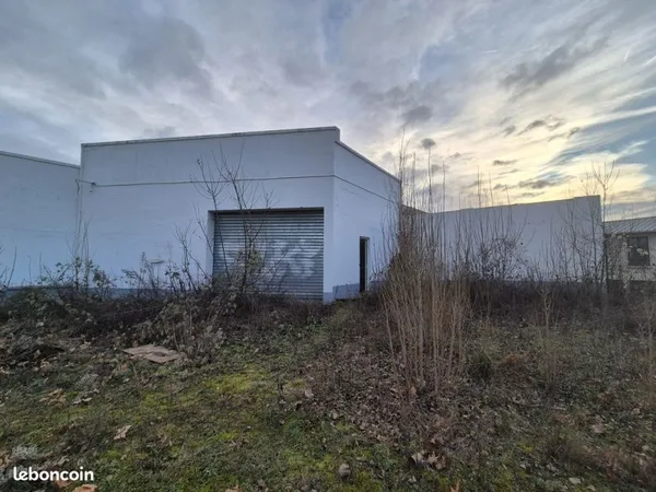Garage 700 m² Gournay-sur-Marne