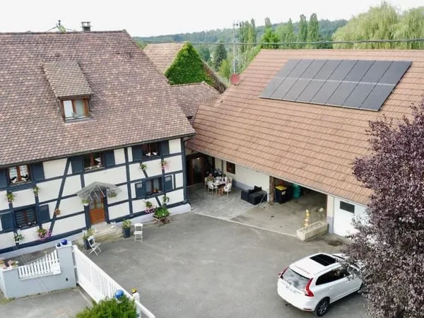 Vente superbe maison alsacienne rénovée avec piscine et vue dégagée ALTKIRCH (68)