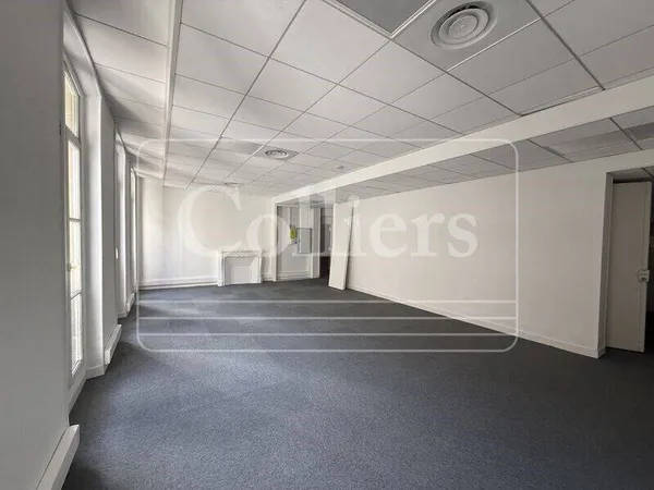 Bureaux 337 m²