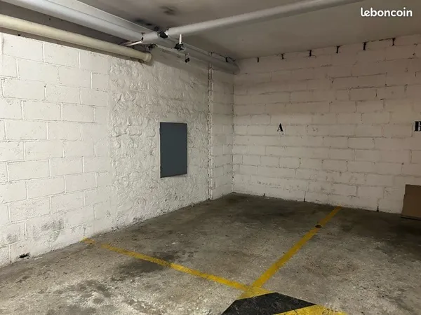 Place de parking sécurisée