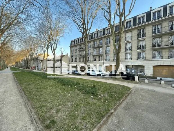 Stationnement Location Versailles   70€