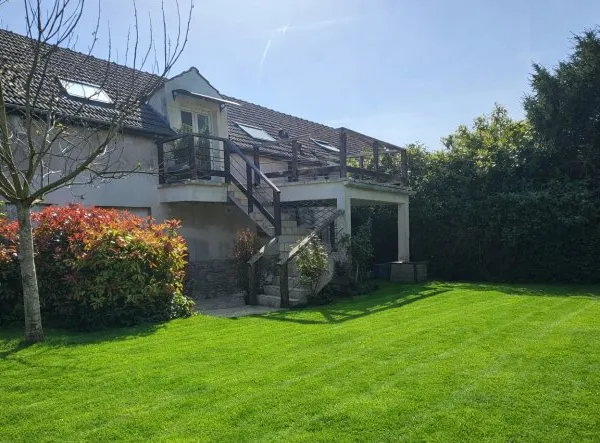 Maison 8 pièces 178 m²