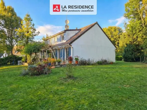 Maison 7 pièces 219 m²
