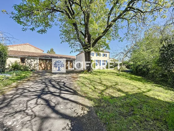 Maison 5 pièces 148 m²