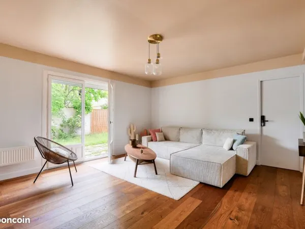 Chambre avec salle de bain privée à Bry sur Marne à 3 minutes à pied du RER A