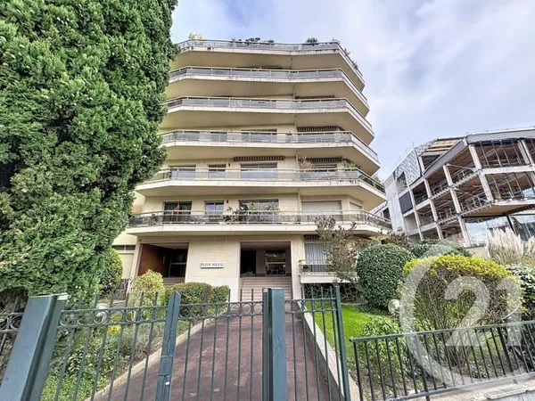 Appartement 5 pièces 100 m²