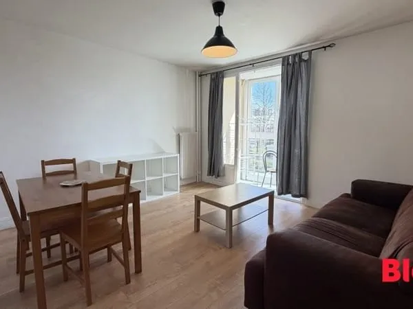 À LOUER - TYPE 4 MEUBLÉ - 61,94M² - À RENNES - Square Edouard Herriot