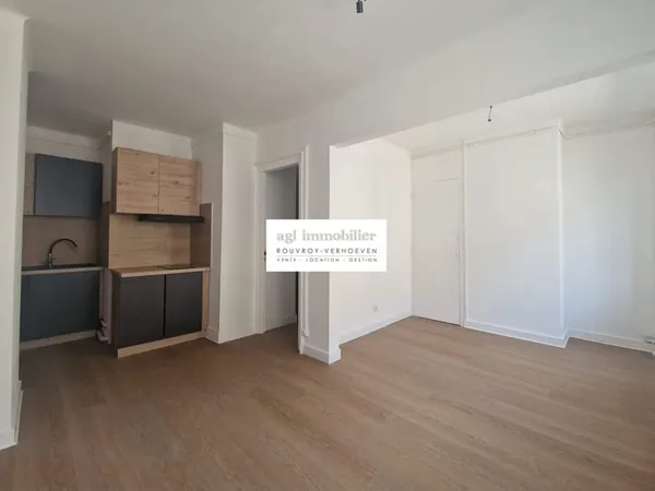 Plein centre pour cet appartement 2 pièce rénové