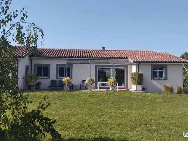 Bérat-maison plain-pied 115m2