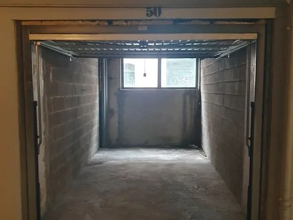 Box - Parking