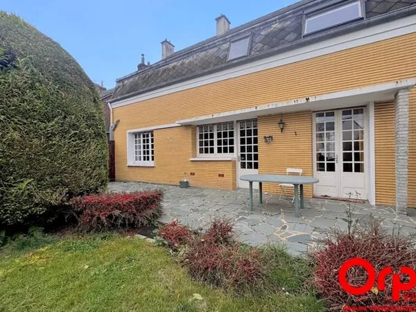 Maison 7 pièces 140 m²