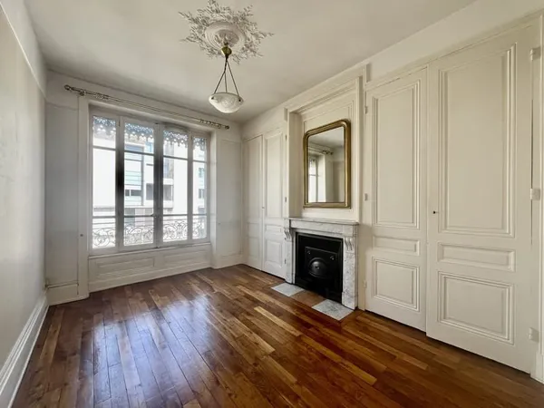 EXCLUSIVITE - T2 de 59,13m2 (loi Carrez)