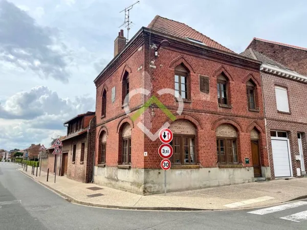 Maison 10 pièces 180 m²
