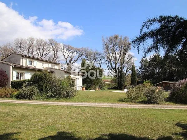 Maison 6 pièces 169 m²