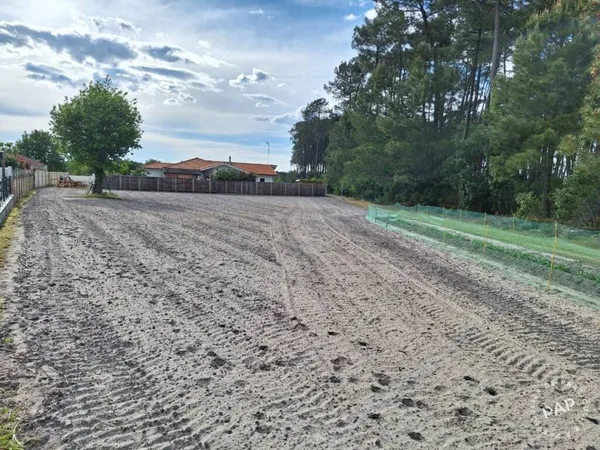 Terrain 1534 m²