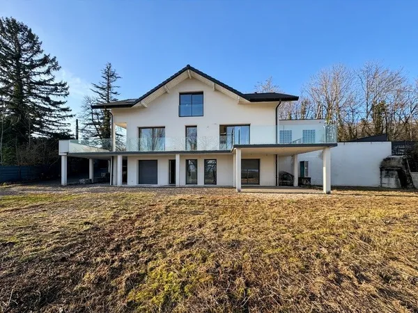 Maison à vendre 7 pièces DIVONNE LES BAINS - Maison contemporaine avec vue et magnifiques volumes