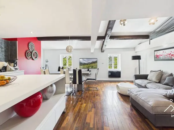 BOUXIERES-AUX-DAMES - Duplex style loft 4 pièces