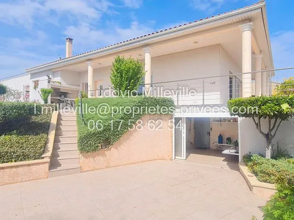 Villa 4 pièces 155 m²