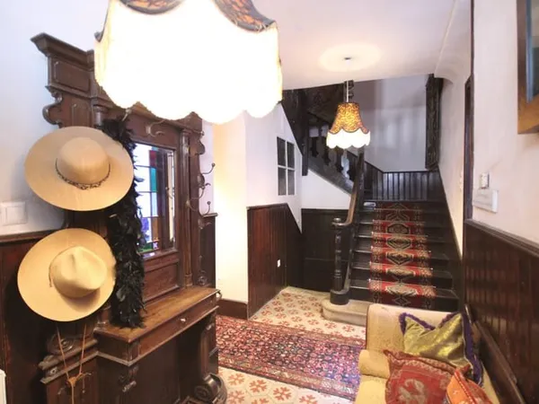 MAISON DE CARACTERE