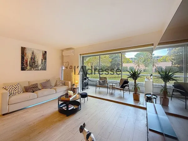 Appartement Mandelieu La Napoule 5 pièces 93m2 + 8M2 de loggia