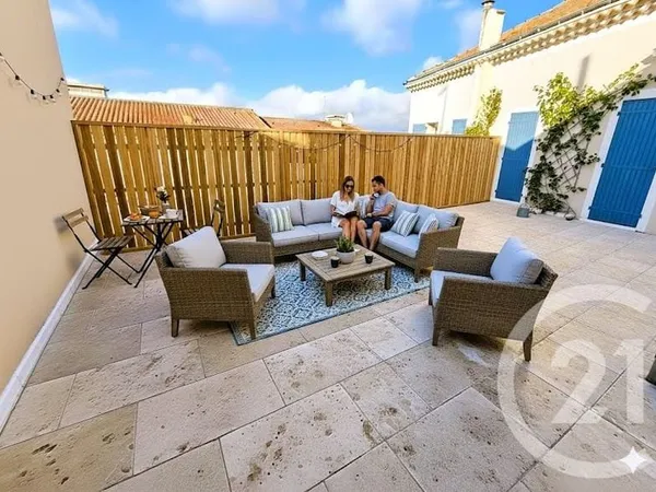 Appartement 1 pièce 55 m²