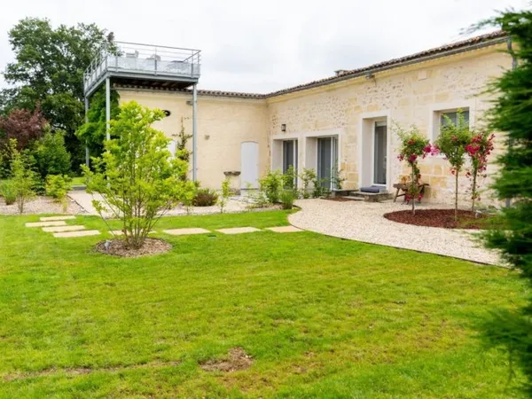 Maison Familliale