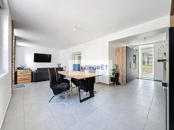 Maison 7 pièces 112 m²