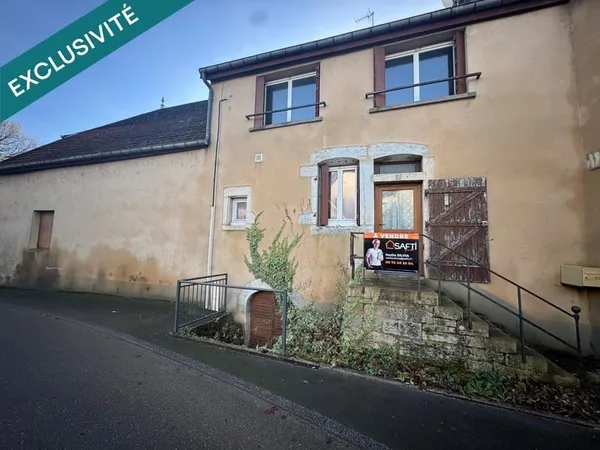 Maison au coeur de village à finir de rénover