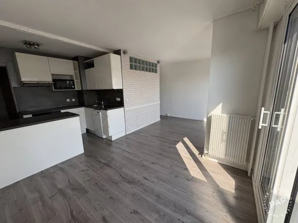 Studio 1 pièce 29 m²