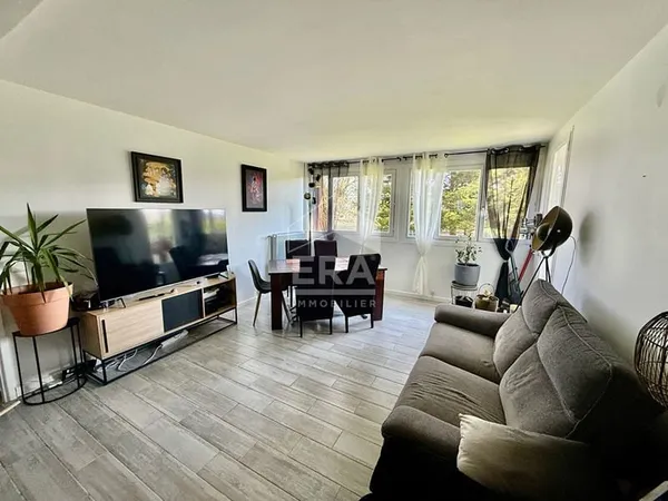 Appartement 3 pièces à vendre - LES CLAYES SOUS BOIS