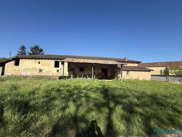 Plateau 90m2 avec atelier attenant - terrain 463m2