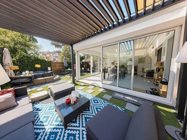 Coup de coeur - Appartement avec jardin et pergola - esprit ma