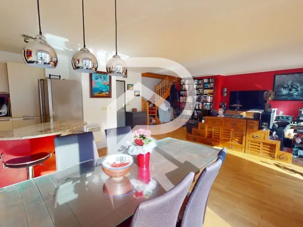 Villeneuve La Garenne - Duplex 4 pièces 109,35m2 en bord de S...