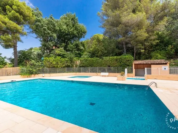 Studio 1 pièce 26 m²