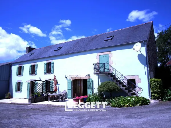 Maison 33 pièce(s), SAINT-COULITZ