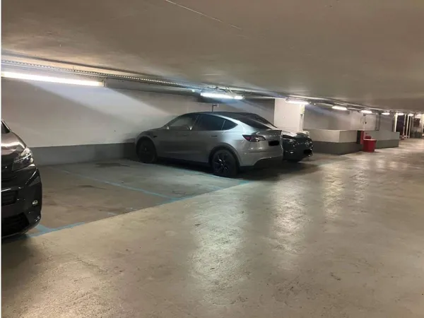 Parking 11 m²