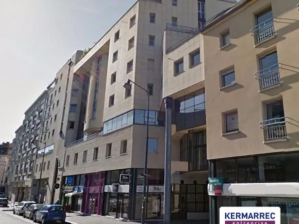 Bureaux 102 m²